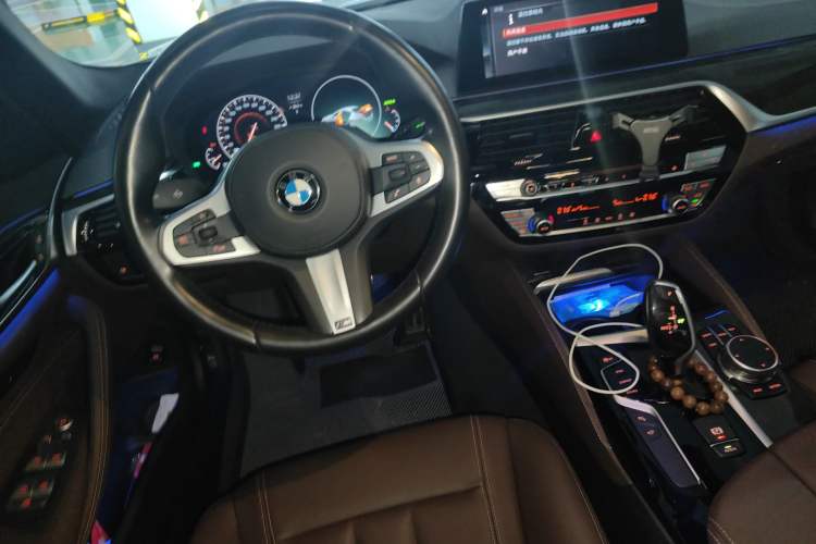 Used BMW 5 Series 2019 Restyled 525Li M Sport Package
