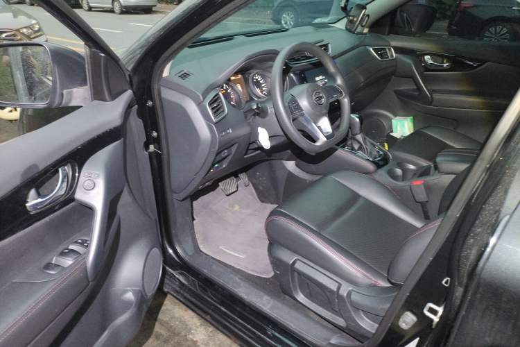 Used Nissan Qashqai 2019 2.0L CVT Smart Enjoyment Version