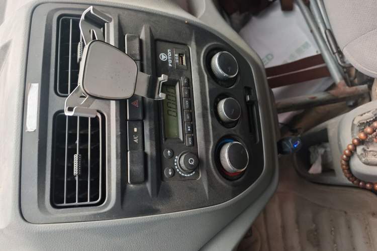 Used Foton Xiangling V 2018 1.5L Semi-承载 3170 mm Wheelbase (Van) DAM15R