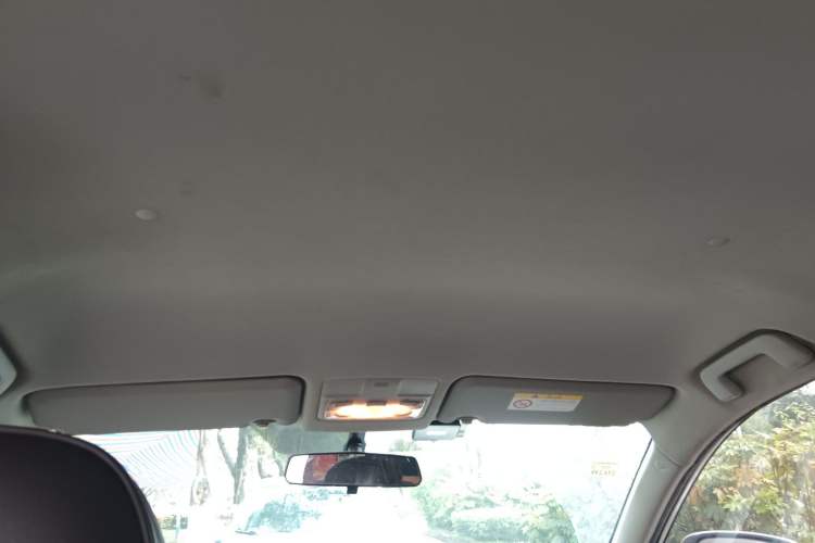 Used Toyota RAV4 2013 2.0L CVT Two-Wheel Drive Urban Edition
