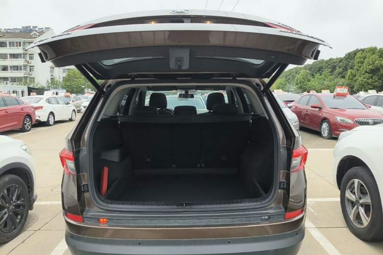 Used Skoda Kodiaq 2017 TSI330 5-Seat Two-Wheel Drive Luxury Edition Trunk