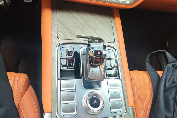 Used Tank 500 New Energy 2025 Hi4-Z
