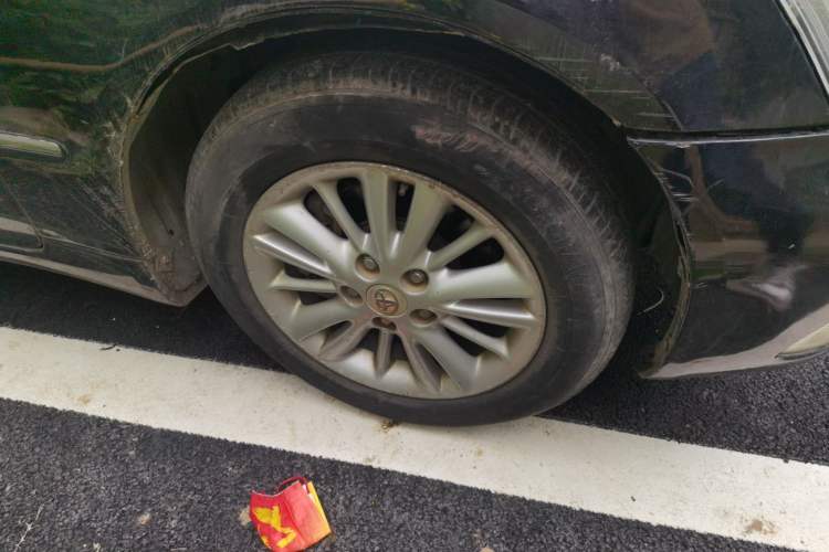 Used Toyota Crown 2006 2.5L Royal Leather Edition Right Front Wheel Hub