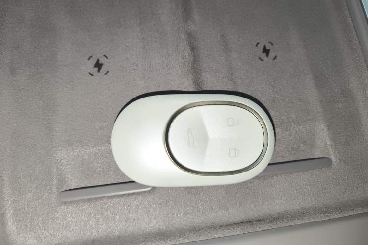 Used Nio EC6 2025 75 kWh Interior 1