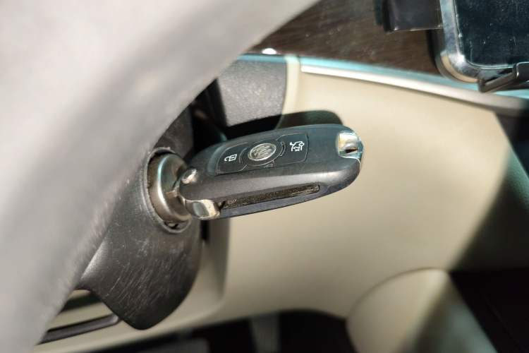 Used Buick Verano 2019 Sedan 15S Automatic Leading Model