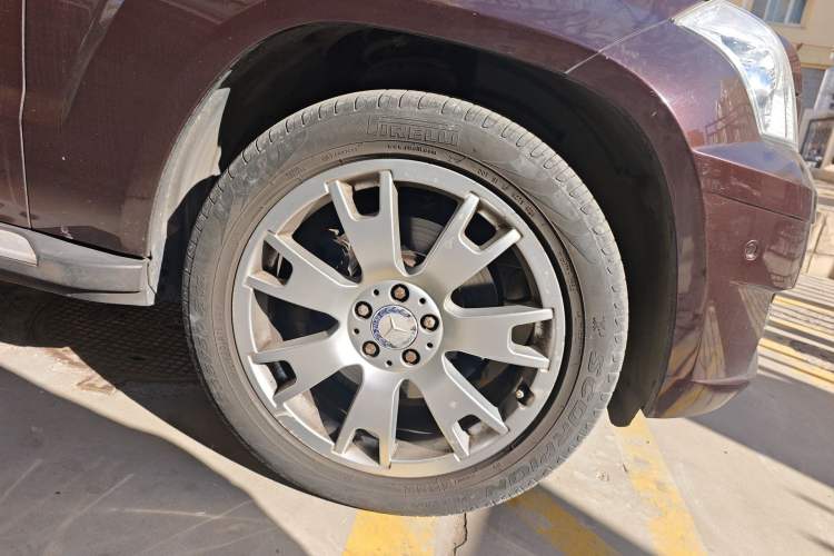 Used Mercedes-Benz GLK-Class 2011 GLK 300 4MATIC Fashion Model