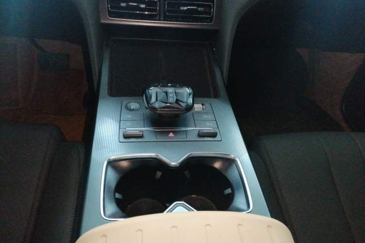 Used BYD Song L DM-i 2025 Intelligent Driving Version 112 km Leading Trim
