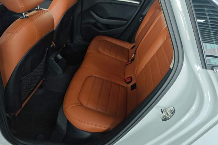 Used Audi A3 2016 Limousine 35 TFSI Prestige Edition Left Rear Seat