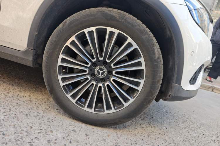 Used Mercedes-Benz GLC 2019 GLC 200 L 4MATIC