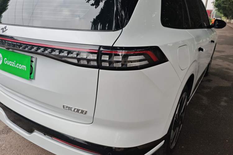 Used Dongfeng eπ eπ008 2024 210Max Range-Extended Version 6 Seats