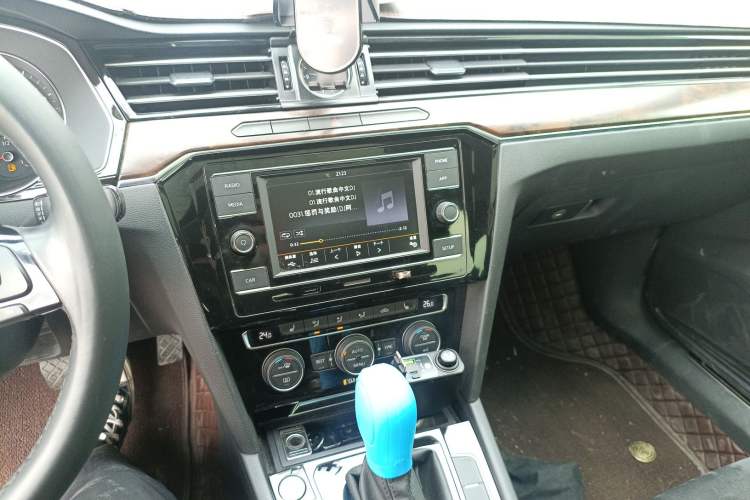 Used Volkswagen Magotan 2018 330TSI DSG Luxury Model