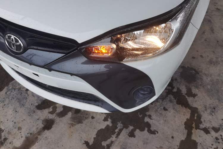 Used Toyota YARiS L Zhi Xuan 2016 Revised 1.5E CVT Charming Edition
