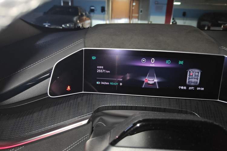 Used Zeekr 001 2023 WE Edition 100 kWh
