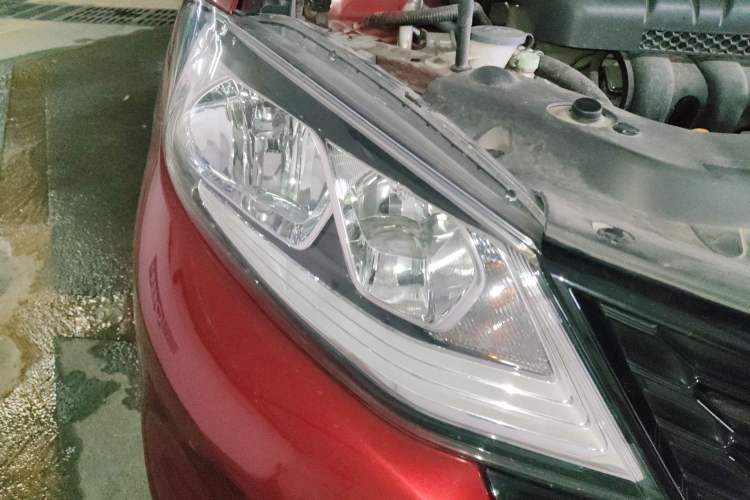 Used Nissan Tiida 2019 1.6L CVT Smart Drive Version China VI Standard