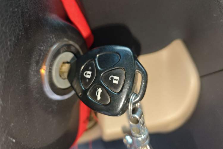 Used Toyota Camry 2012 2.0G Luxury Edition Vehicle Key