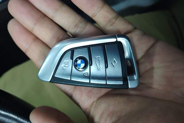 Used BMW 5 Series 2019 525Li Luxury Package
