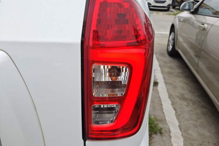 Used Chery Tiggo 3 2016 1.6L Manual ZhiShang Edition