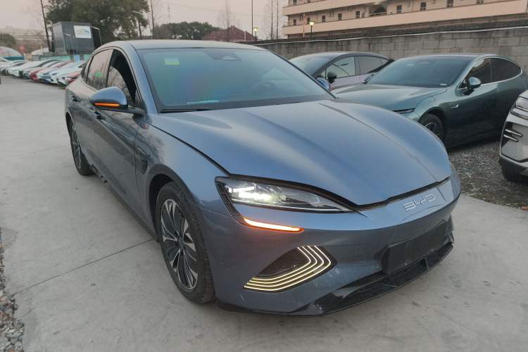 Used BYD Seal 2023 Champion Edition 700km Deluxe Model
