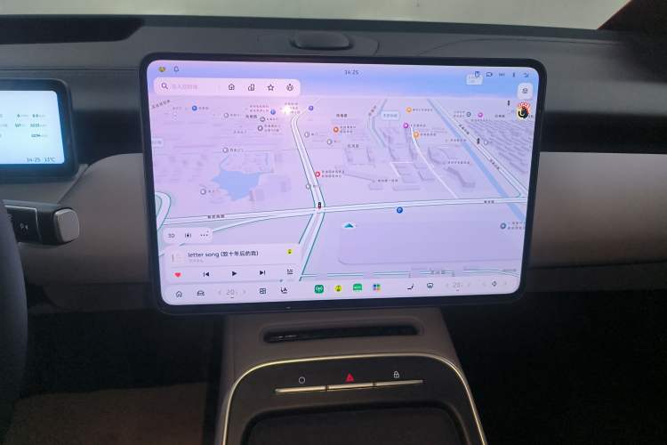 Used Nio ET5 2025 75 kWh