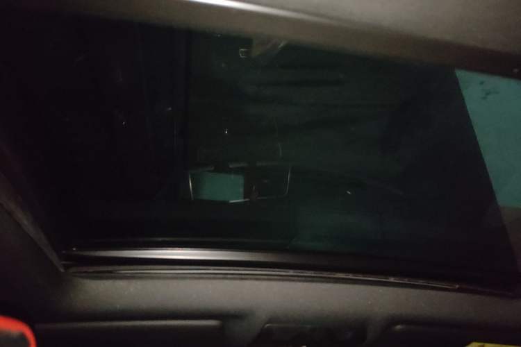 Used BMW 3 Series GT 2019 320i M Sport Night Edition Headliner