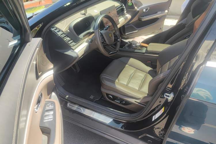 Used BYD Han 2020 DM Four-Wheel Drive Performance Edition Luxury Model Driver Seat