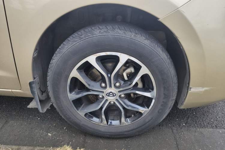 Used CHANGAN KAICHENG Oushang A600 2016 1.5L Manual Luxury 7-Seater
