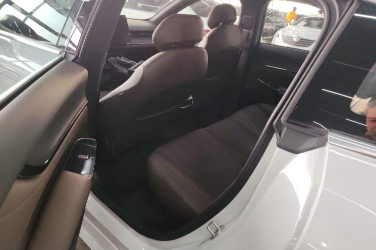 Used Qiyuan A07 2025 Blue Whale Extended-Range 230 Prestige Model
