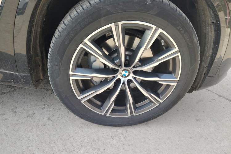 Used BMW X5 2022 Restyled xDrive 30Li M Sport Package
