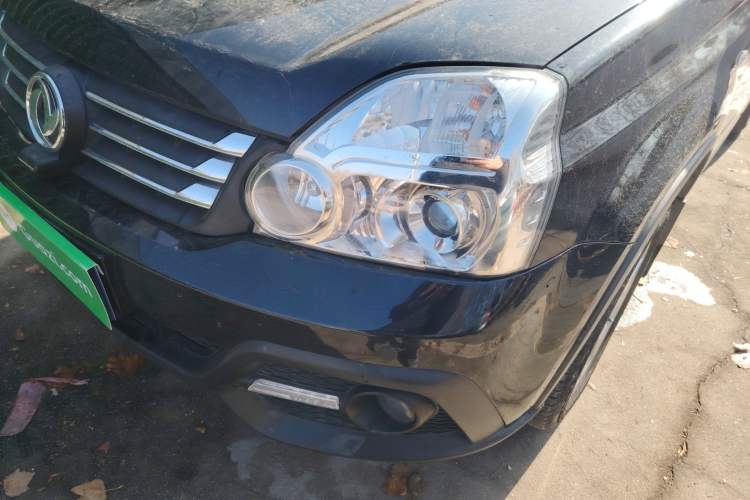 Used Dongfeng Fengdu MX6 2015 2.0L CVT Two-Wheel Drive Dream Edition