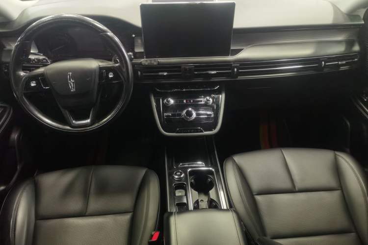 Used Lincoln Corsair 2021 2.0T Two-Wheel Drive Deluxe Edition Center Console