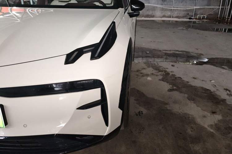 Used Zeekr X 2023 Four-Wheel Drive YOU Edition 4 Seats
