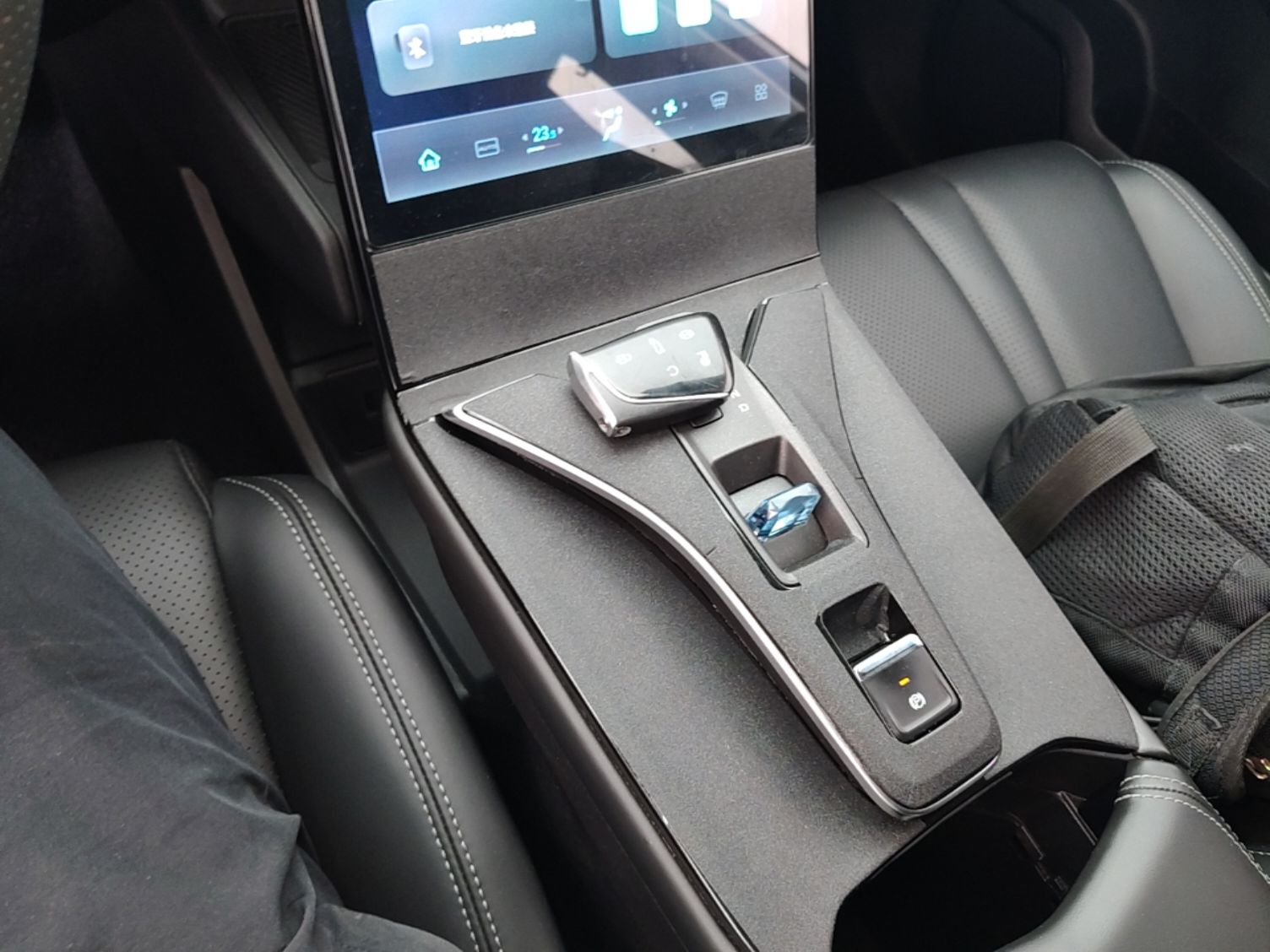 Dongfeng Aeolus Mage 2024 Honor Edition 1.5T Luxury Model — снимка 16