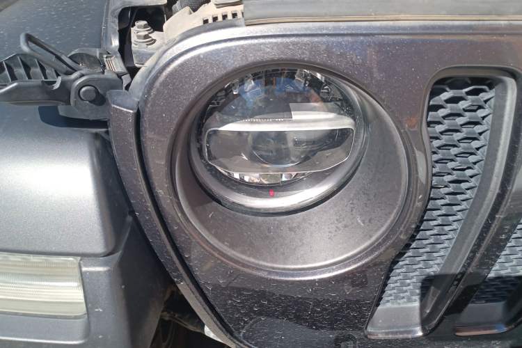 Used Jeep Wrangler 2019 2.0T Rubicon Four-Door Version China V Emission Standard
