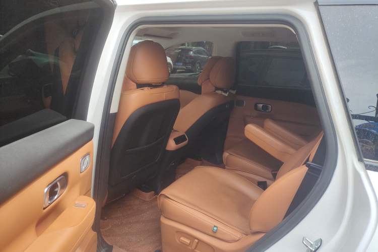 Used Leapmotor C16 2024 Range-Extended 200 Luxury Edition
