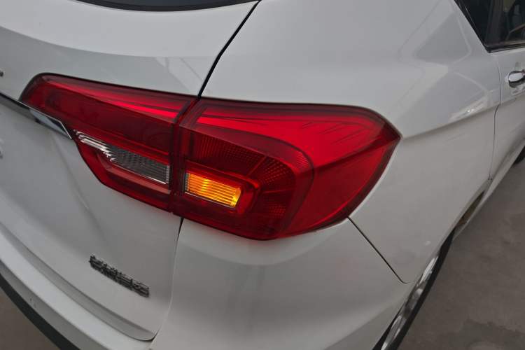 Used Haval M6 2017 1.5T Automatic Two-Wheel Drive Elite Model