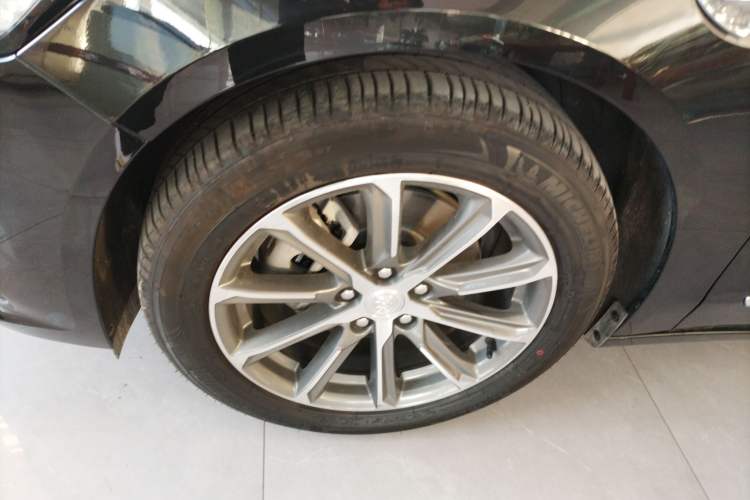 Used Buick LaCrosse 2021 652T Luxury Model