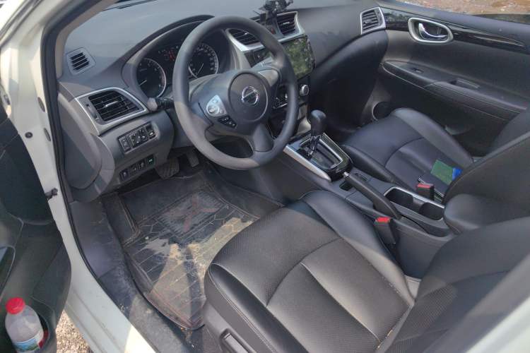 Used Nissan Sylphy 2022 Classic 1.6XL CVT Luxury Edition Left Front Seat