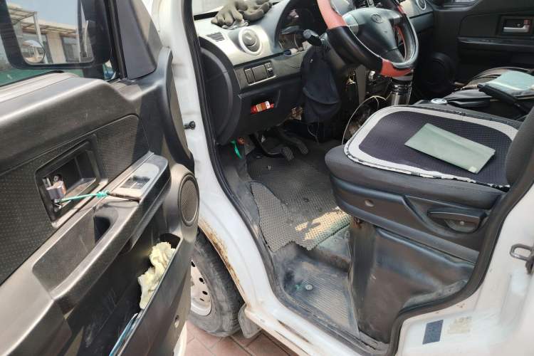 Used Ruichi EC35 2021 EC35 II Standard Edition 38.7 kWh Driver Seat