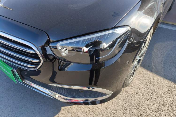 Used Mercedes-Benz E-Class New Energy 2023 E 350 e L Plug-in Hybrid Sedan