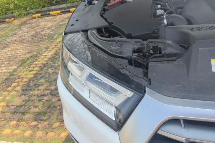 Used Audi Q5L 2018 40 TFSI Prestige Fashion Edition China V Right Front Headlight