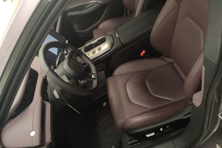 Used Xiaomi Auto SU7 2024 Rear-Drive Long-Range Intelligent Driving Version
