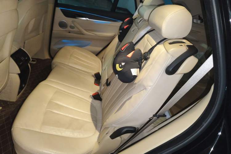 Used BMW X5 2017 xDrive35i M Sport Edition Left Rear Seat