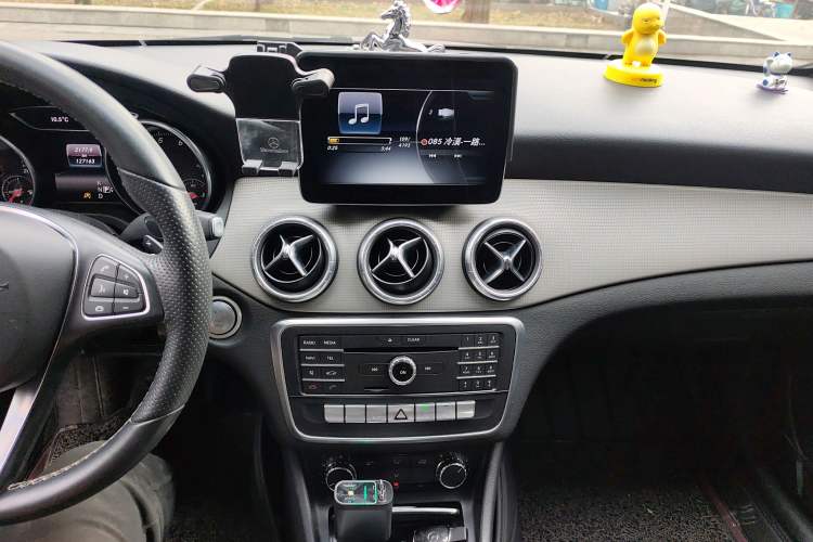 Used Mercedes-Benz CLA 2017 Facelifted CLA 200 Stylish Edition