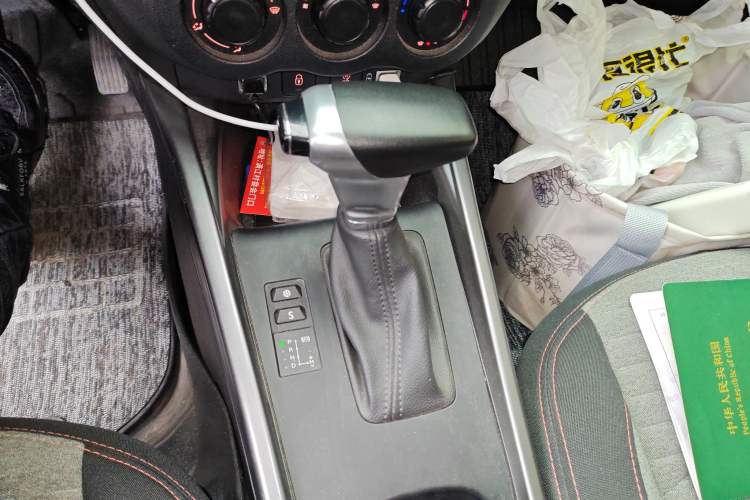 Used Citroen C3-XR 2019 230THP DCT Active Version Gear Lever