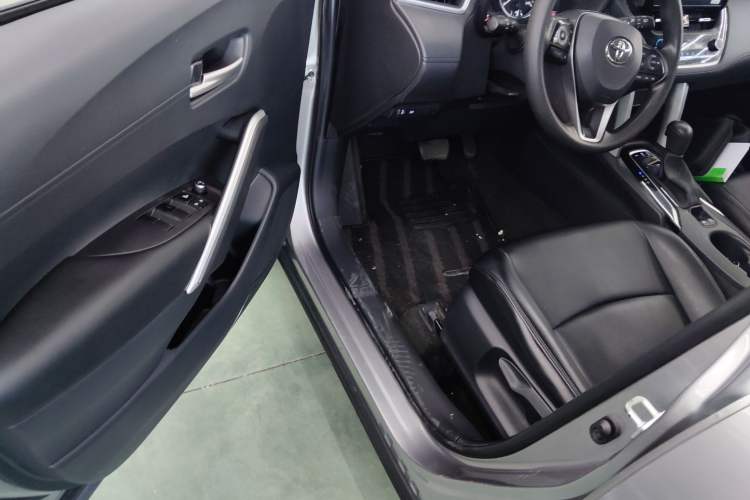 Used Toyota Corolla Cross 2022 2.0L Luxury Edition
