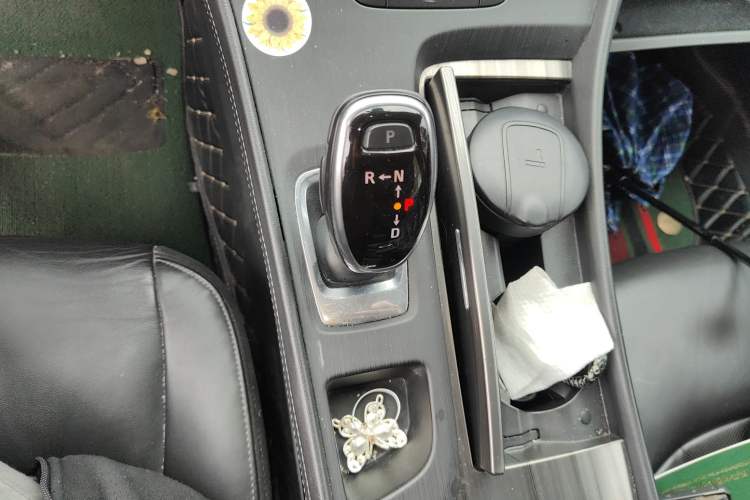 Used Buick LaCrosse 2018 20T Elite Edition Gear Lever