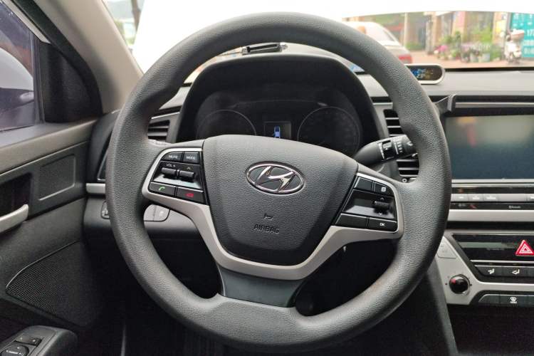 Used Hyundai Elantra (6th Generation / Lingdong) 2016 1.6L Automatic ZhiXuan – Elite Version