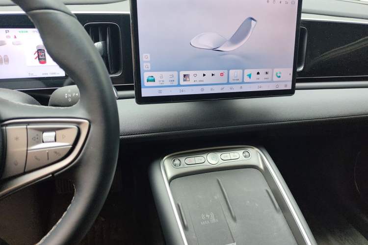 Used BYD Sealion 05 EV 2025 520 km Smart Cruise Version Audio And AC Panel