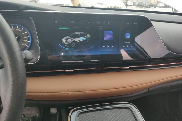 Used AION S 2023 Meizu 580 Lithium Iron Phosphate Audio And AC Panel