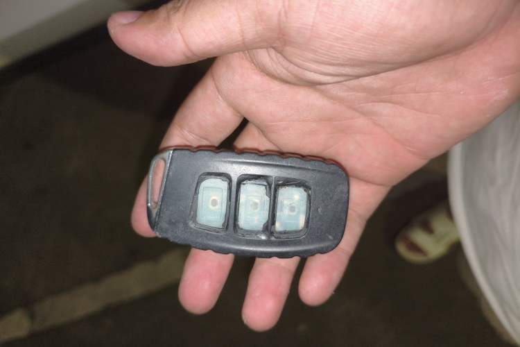 Used Bestune X40 2018 Internet Celebrity Edition 1.6L Automatic Luxury Version Vehicle Key